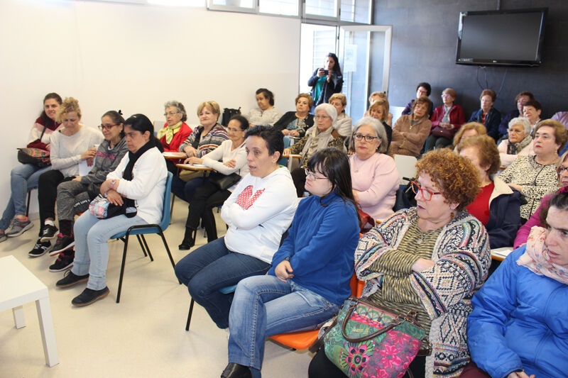 mesa-redonda-violencia-genero-(4)-p2