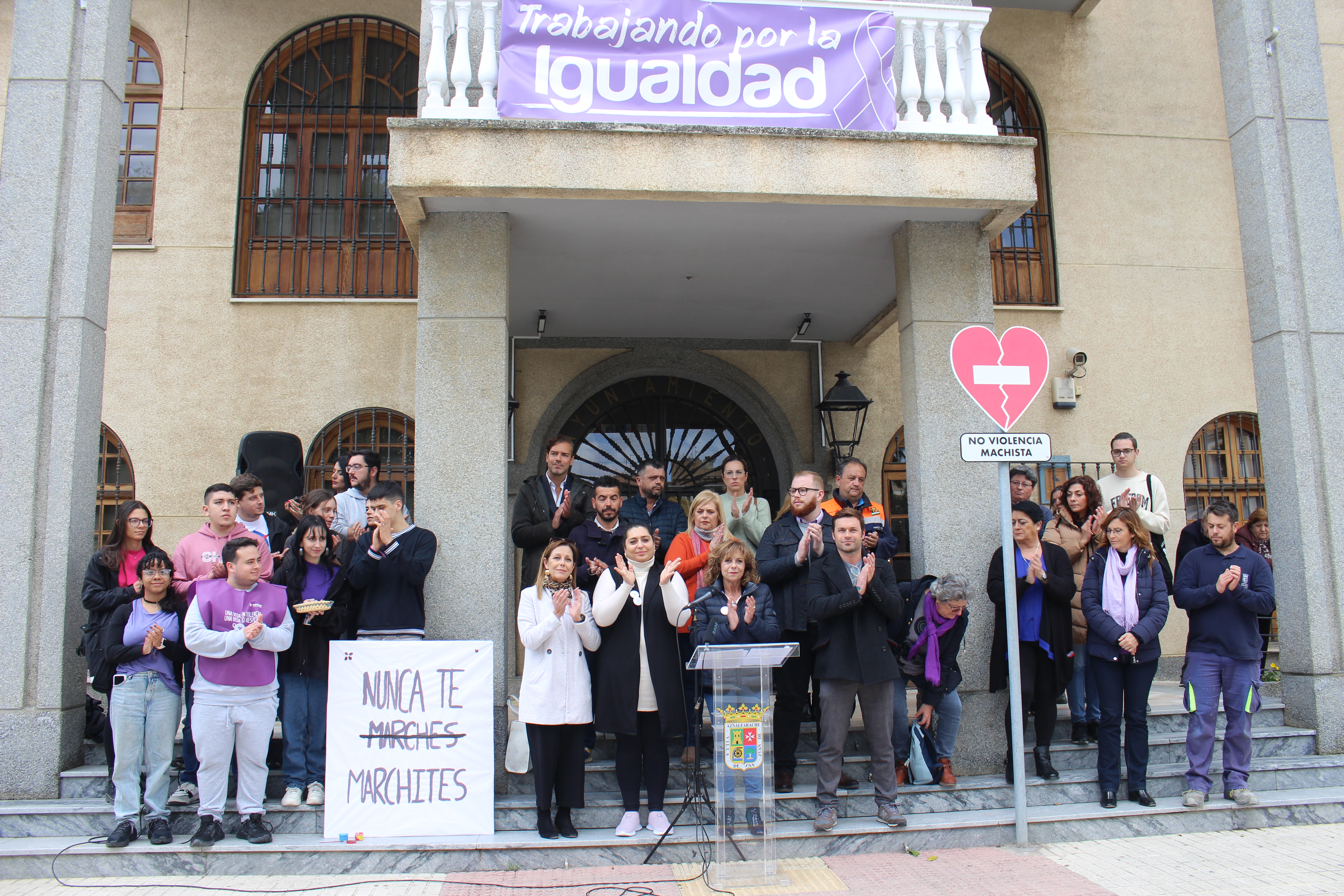 pleno escolar y manifiesto (1)