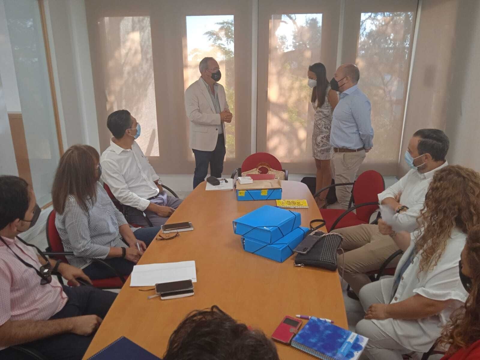 4202c25b-e738-43cb-b621-1d7d46d4c6a0